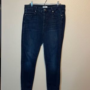 Good American Good Legs Jeans